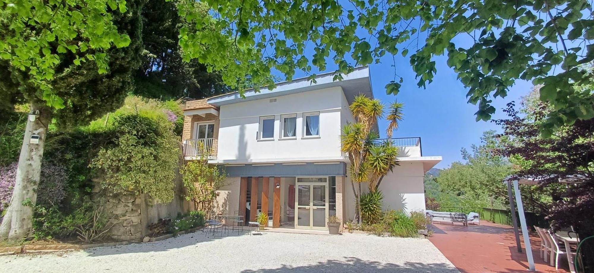 Le Domaine De La Feuilleraie Bed & Breakfast Coaraze Luaran gambar