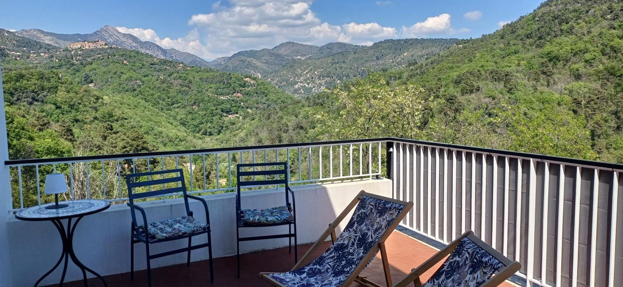 Le Domaine De La Feuilleraie Bed & Breakfast Coaraze Luaran gambar